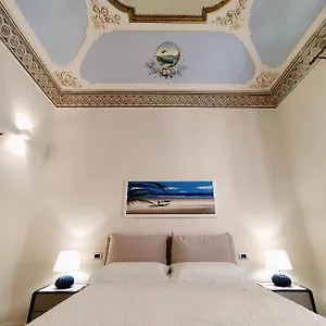 linfatata-suite-apartment.sicilyhotelsitaly.net/